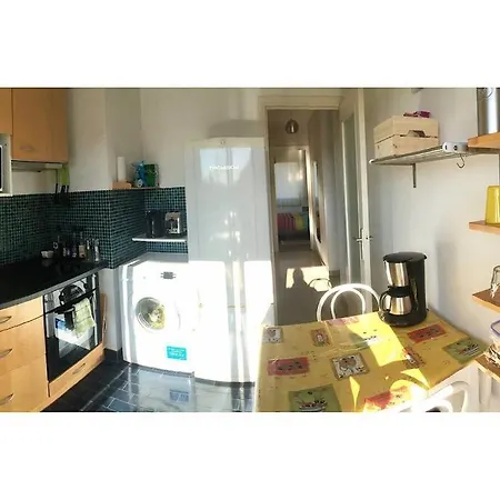 Sunny, Modern * Bandol