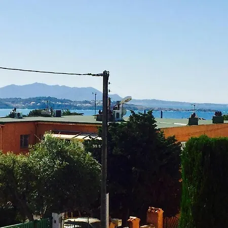 Sunny, Modern * Bandol